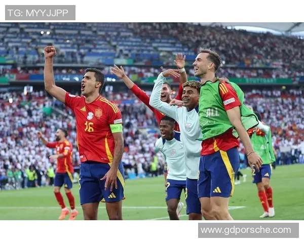 土耳其足球现役明星球员全解析及其在国际赛场上的表现 土耳其足球现役明星球员全解析及其在国际赛场上的表现