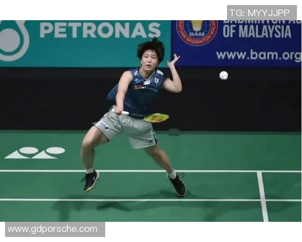 成都羽毛球队以96分稳居冠军赛积分榜首位,展现强劲实力 成都羽毛球队以96分稳居冠军赛积分榜首位,展现强劲实力